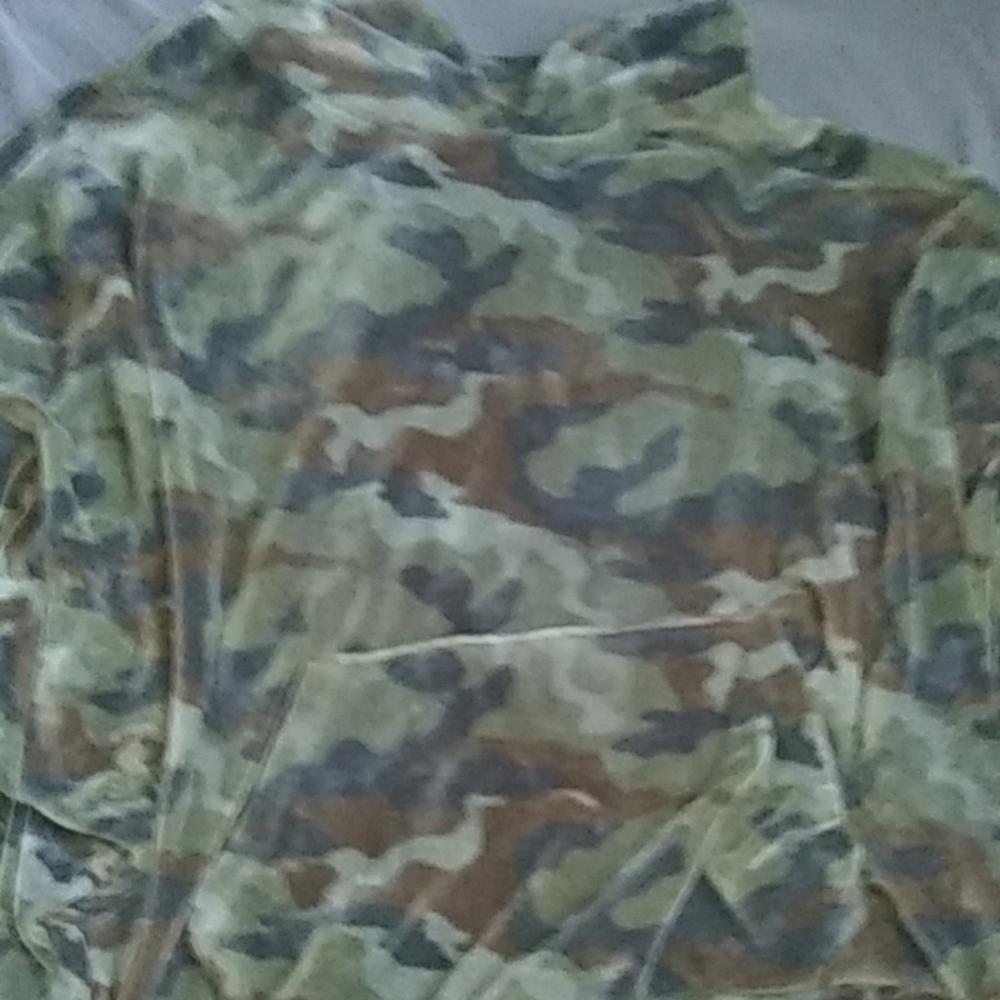 American Eagle camo fuzzy sweater